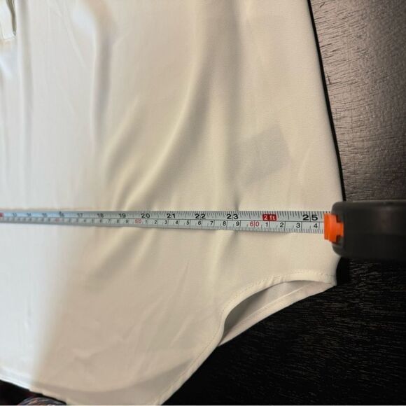 Torrid  Short Sleeve Blouse - Picture 12 of 13